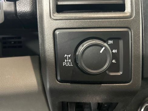 Used 2019 Ford F250 XL w/ Power Equipment Group image 15