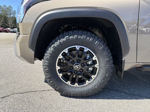 New 2026 Toyota Tundra SR5 AWD/4WD image 12