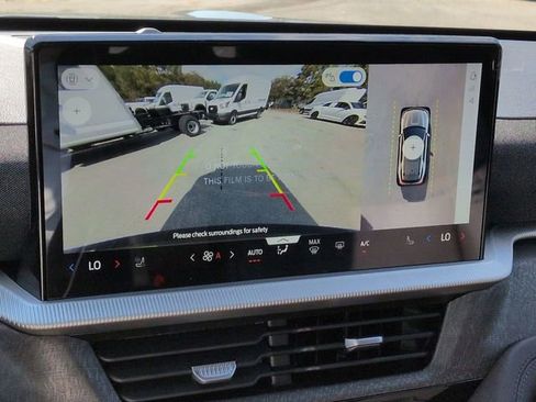 New 2026 Ford Explorer Platinum image 23