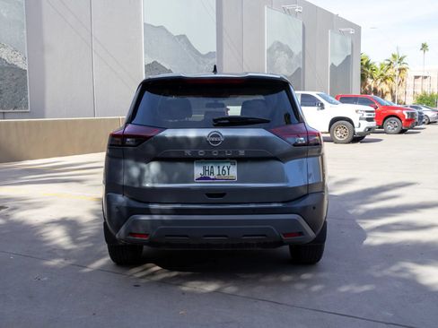 Used 2023 Nissan Rogue S FWD image 5