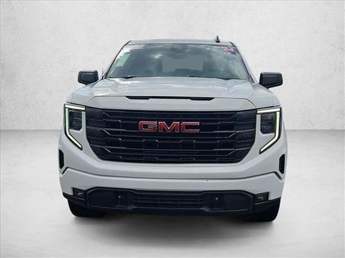 Used 2024 GMC Sierra 1500 Elevation RWD image 2