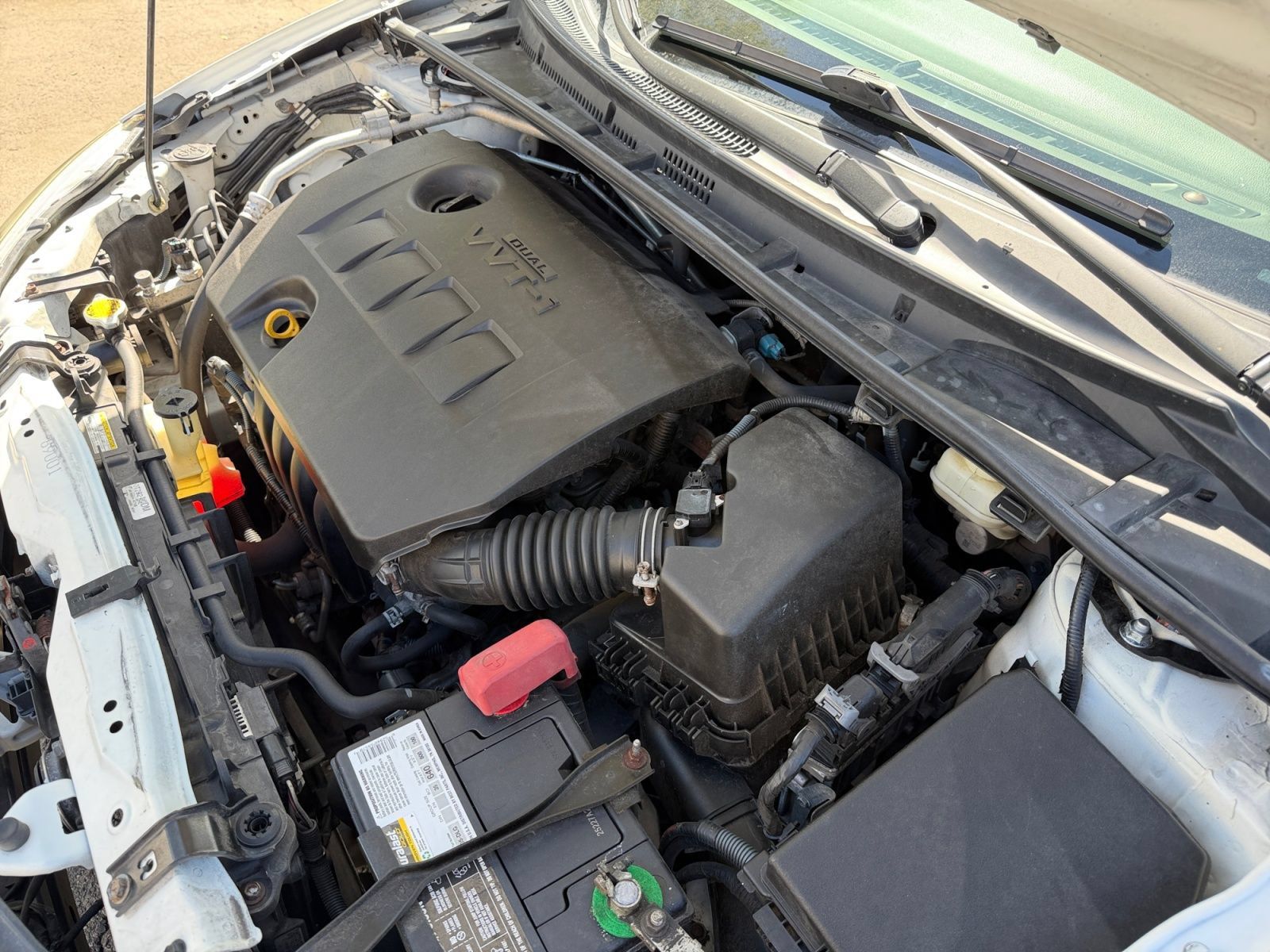 Used 2017 Toyota Corolla L w/ Carpet Mat Package (TMS) FWD image 31