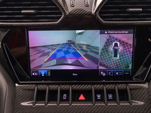 Used 2024 Lamborghini Urus Performante image 38