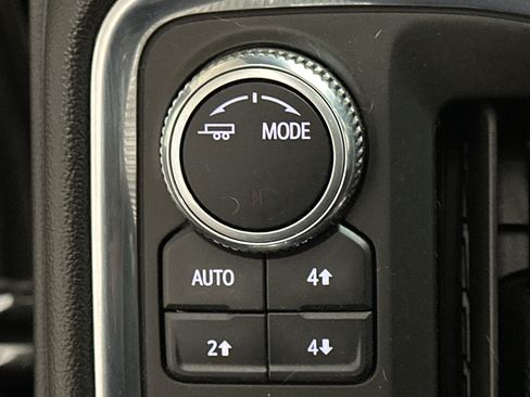 Used 2022 GMC Sierra 3500 Denali w/ Denali Black Diamond Edition image 46