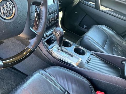 Used 2015 Buick Enclave Leather image 14