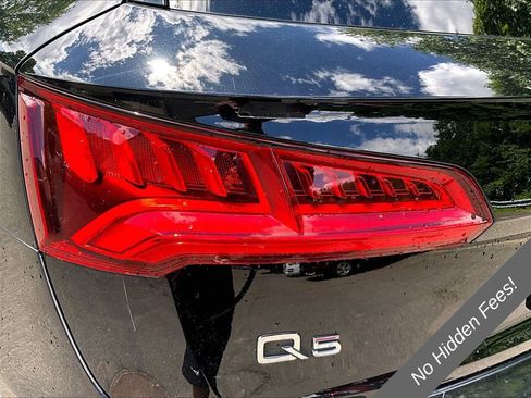 Used 2019 Audi Q5 2.0T Premium Plus w/ Premium Plus Package AWD/4WD image 28