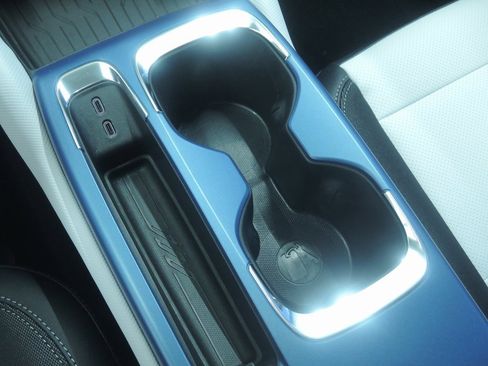 New 2026 Chevrolet Equinox EV LT image 22