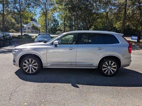 Certified 2025 Volvo XC90 B6 Plus image 7
