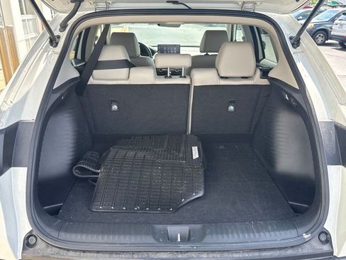 Used 2025 Honda HR-V EX-L image 7