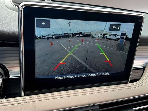 Used 2022 Lincoln Corsair AWD w/ Equipment Group 101A image 23