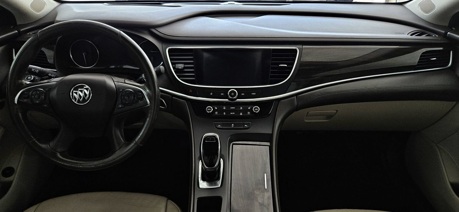 Used 2017 Buick LaCrosse Premium AWD/4WD image 9