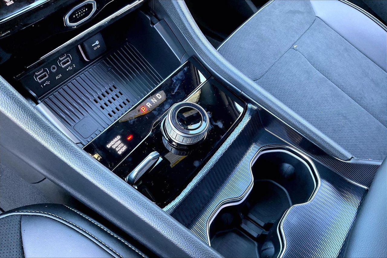 New 2027 Jeep Grand Cherokee Altitude AWD/4WD image 26