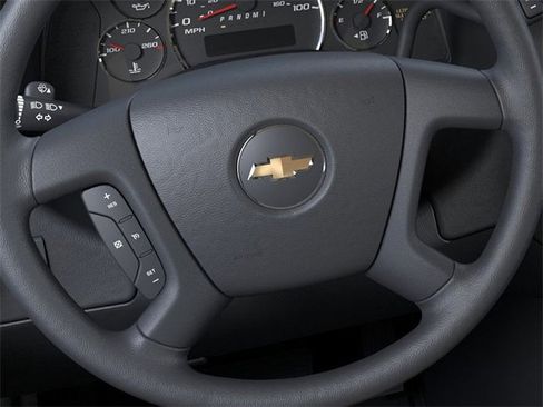New 2025 Chevrolet Express 3500 LT image 19