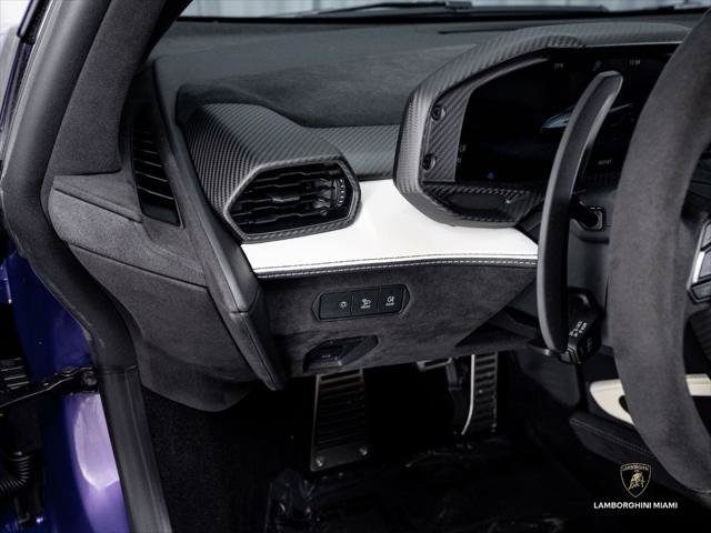 Used 2026 Lamborghini Temerario AWD/4WD image 33