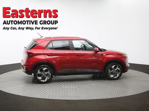 Used 2023 Hyundai Venue Limited image 44