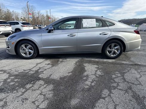 Used 2021 Hyundai Sonata SE FWD image 3