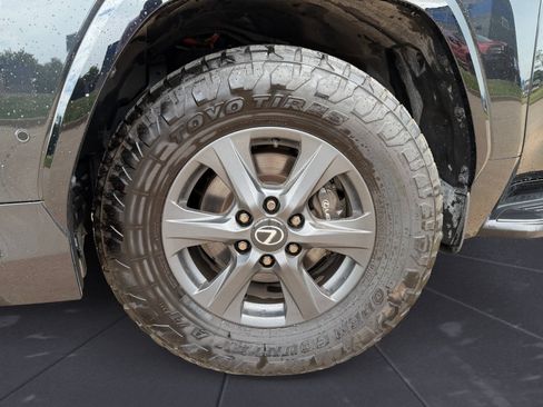 Used 2025 Lexus LX 700h Overtrail AWD/4WD image 14