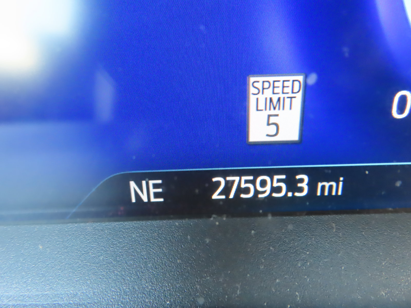Used 2023 Ford Explorer ST w/ Equipment Group 401A AWD/4WD image 21