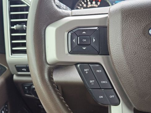 Used 2019 Ford F150 King Ranch image 26