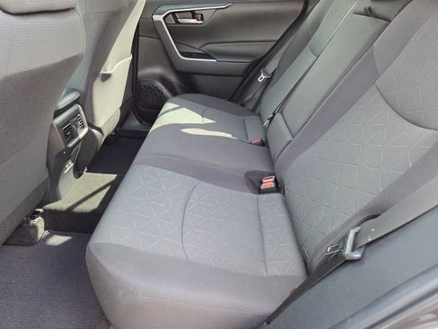 Used 2023 Toyota RAV4 XLE w/ Convenience Package FWD image 22