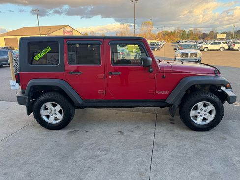 Used 2008 Jeep Wrangler Unlimited Rubicon w/ Dual Top Group image 4