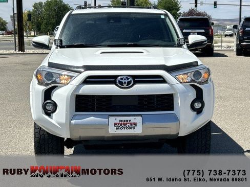 Used 2023 Toyota 4Runner TRD Off-Road Premium w/ Moonroof Package AWD/4WD image 2