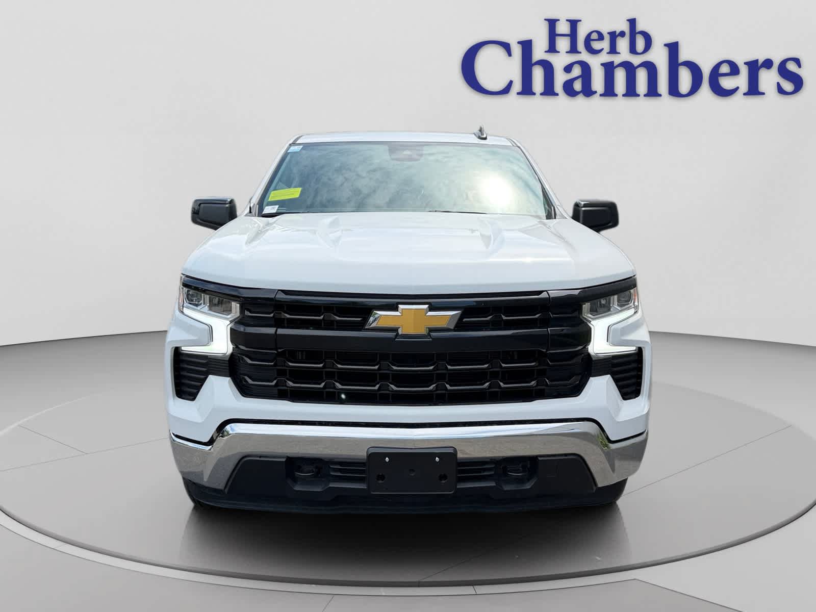 Used 2025 Chevrolet Silverado 1500 LT AWD/4WD image 10