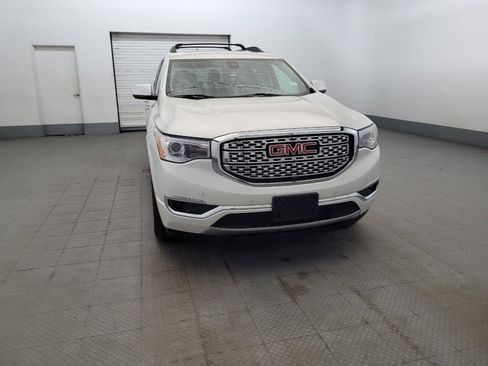 Used 2017 GMC Acadia Denali w/ Technology Package AWD/4WD image 14