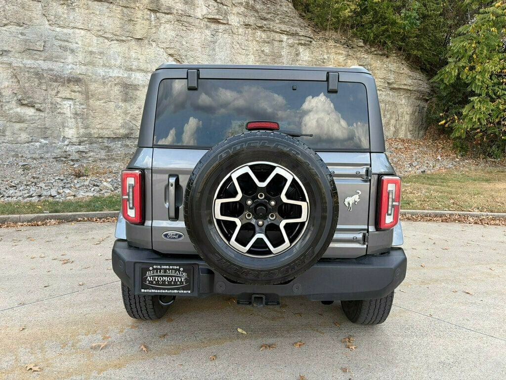 Used 2022 Ford Bronco Outer Banks AWD/4WD image 6