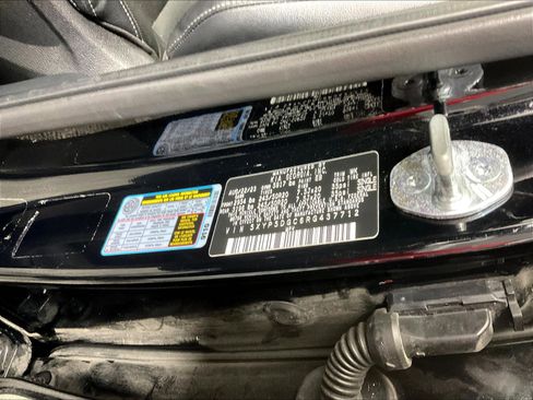 Used 2024 Kia Telluride SX AWD/4WD image 19