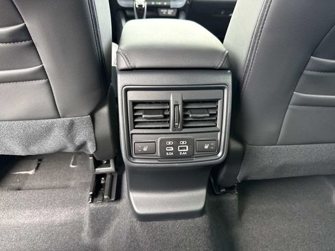 New 2026 Subaru Outback Limited AWD/4WD image 17