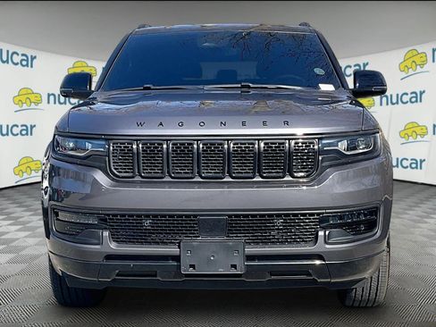 Used 2024 Jeep Wagoneer 4WD image 2
