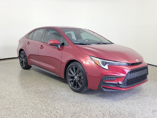Used 2024 Toyota Corolla SE FWD image 4