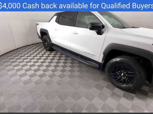 New 2025 Chevrolet Silverado EV LT image 2