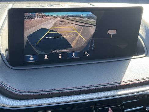 Used 2024 Acura MDX A-Spec image 10