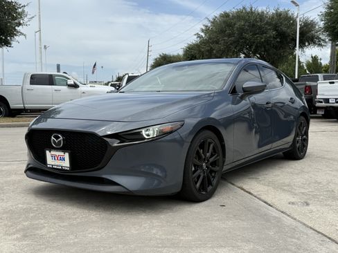 Used 2020 MAZDA MAZDA3 AWD Hatchback w/ Premium Pkg image 9
