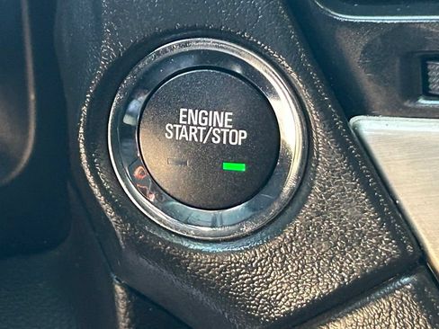 Used 2017 GMC Yukon Denali RWD image 39