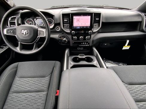 New 2026 RAM 1500 Express AWD/4WD image 5