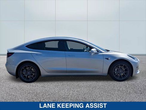 Used 2018 Tesla Model 3 Long Range RWD image 6