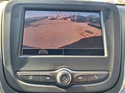 Used 2024 Chevrolet Equinox LT image 16