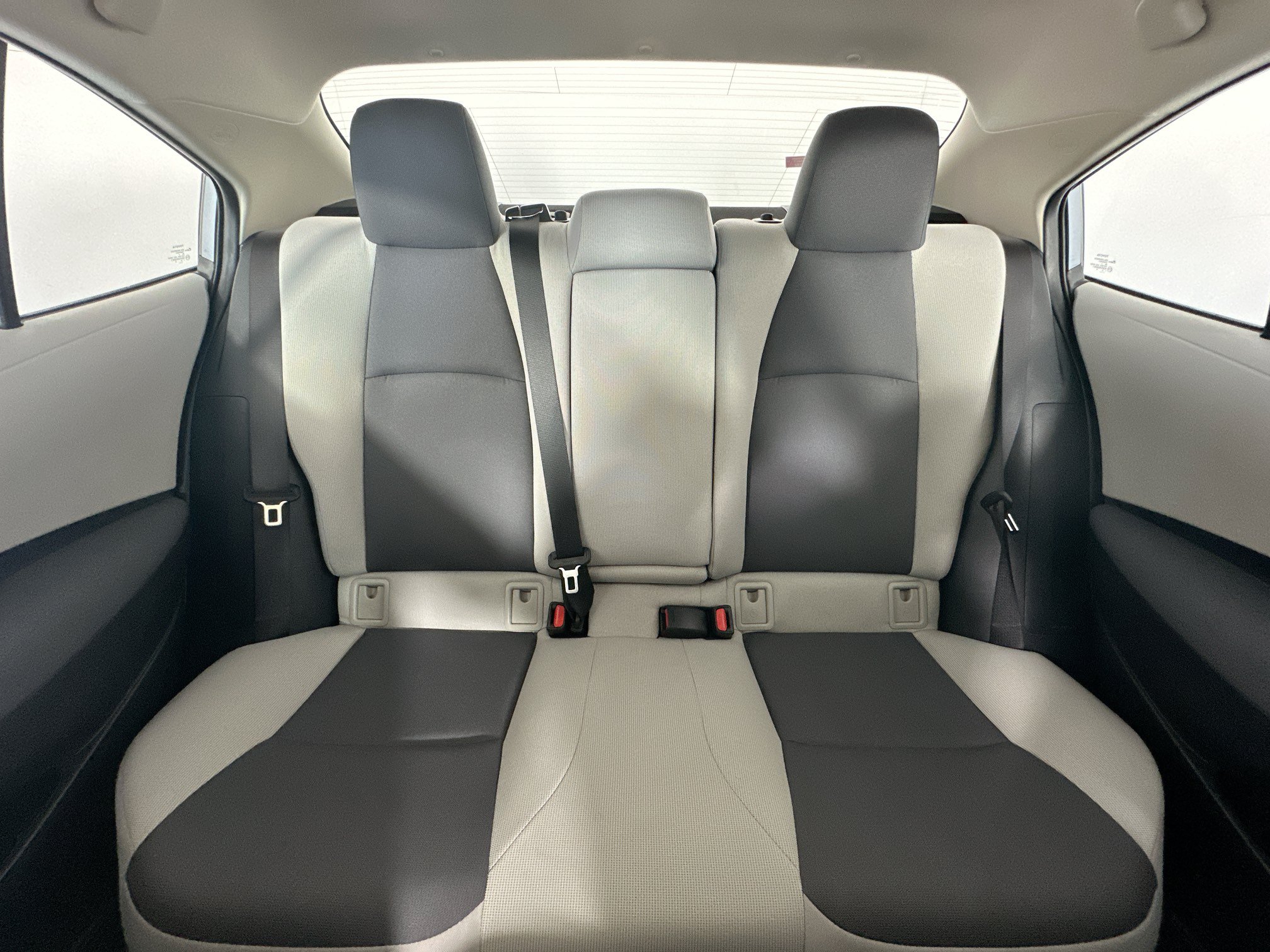 Certified 2024 Toyota Corolla LE FWD image 29