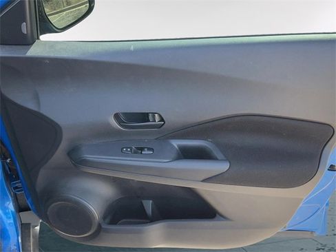 Used 2023 Nissan Kicks S image 22