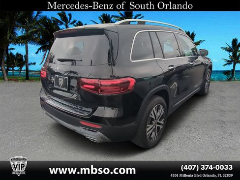 Used 2024 Mercedes-Benz GLB 250 image 16