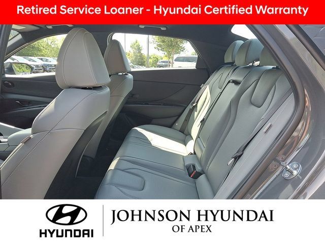 Used 2025 Hyundai Elantra Limited w/ Cargo Package FWD image 21