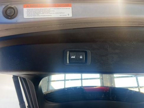 Used 2022 Mitsubishi Outlander SEL image 15