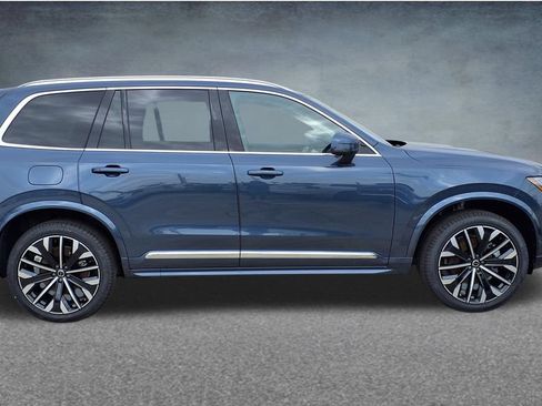 New 2026 Volvo XC90 B6 Ultra w/ Protection Package AWD/4WD image 8