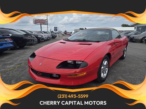 Used 1996 Chevrolet Camaro Z28 RWD image 1