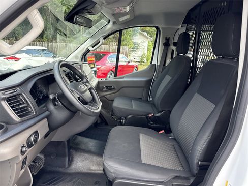 Used 2024 Ford Transit 250 Low Roof w/ Exterior Upgrade Package image 9
