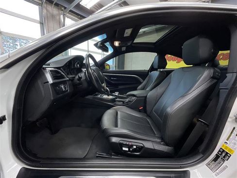 Used 2019 BMW 430i xDrive Coupe w/ Convenience Package image 11