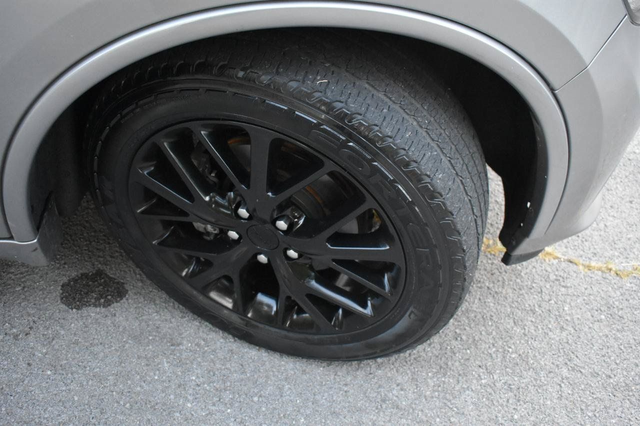 Used 2015 Dodge Durango R/T w/ Blacktop Package RWD image 40